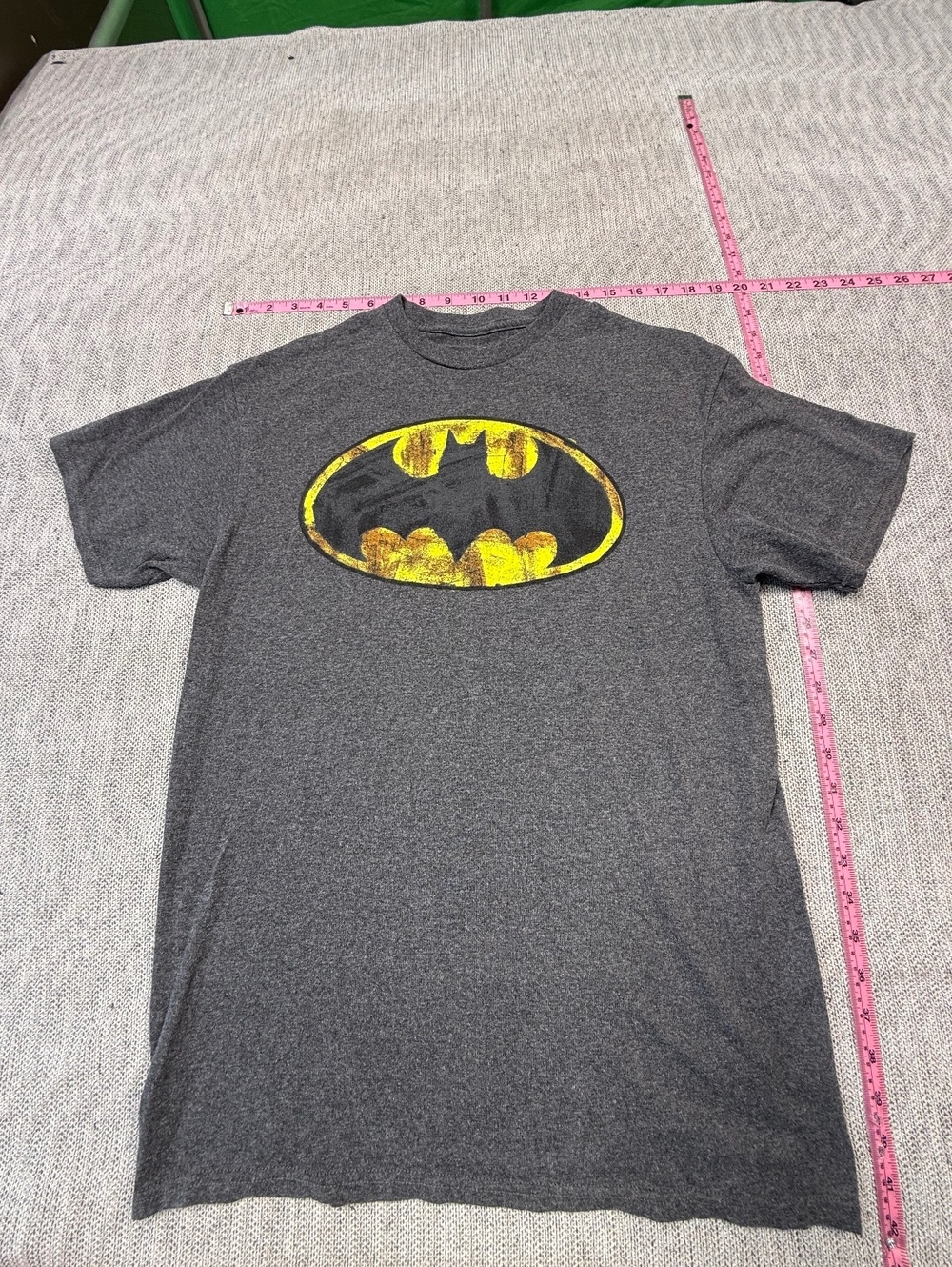 DC Comics Batman T-Shirt Men M Gray Vintage